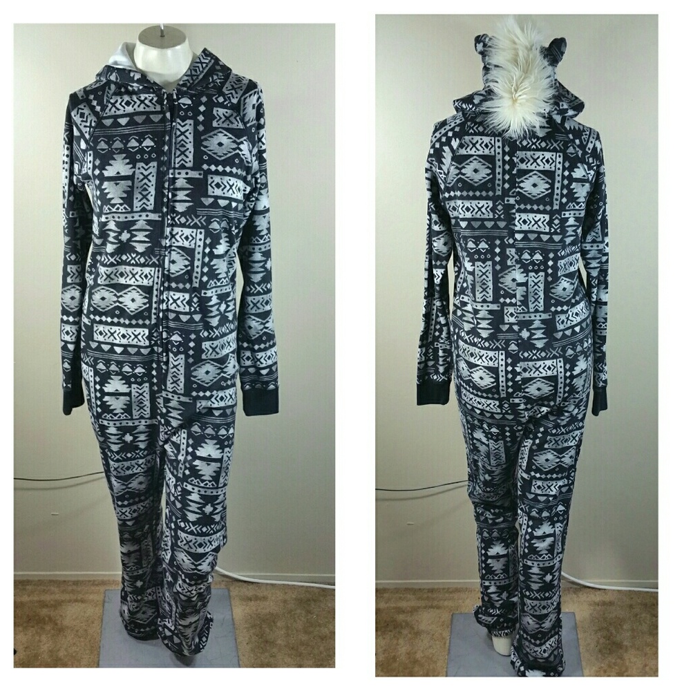 Hollister Tribal Print Hooded Sleepwear One Size